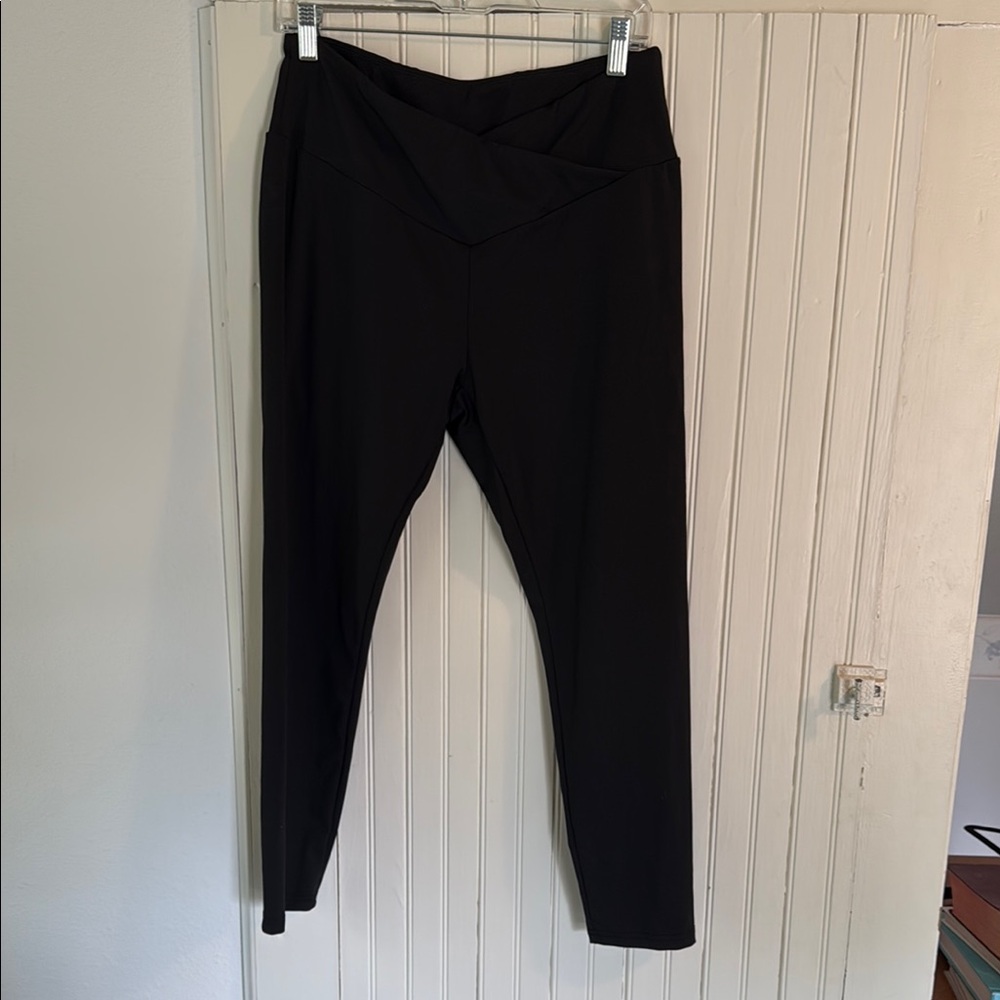 SHEIN HIGH WAISTED CRISS CROSS LEGGINGS